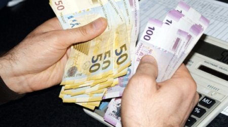 Azerbaijan sees sevenfold increase in state budget surplus