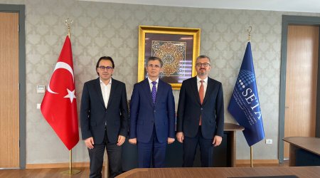 STM və SETA rəhbərləri görüşdü