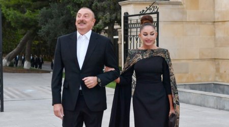 Ilham Aliyev and Mehriban Aliyeva attend memorial evening for Muslum Magomayev