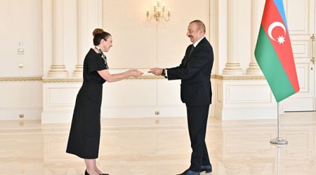 Prezident yeni səfirləri qəbul etdi - Yenilənib