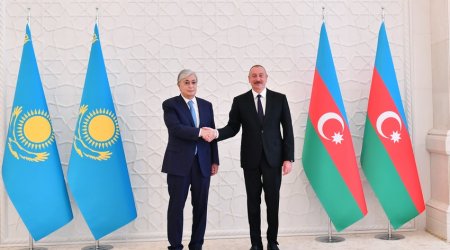 Azərbaycan-Qazaxıstan sənədləri imzalanıb