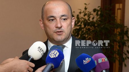 Bakı Baş Gömrük İdarəsinin rəisi təqaüdə göndərildi