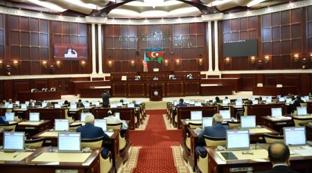 Payız sessiyasında bu qanun layihələri müzakirə olunacaq