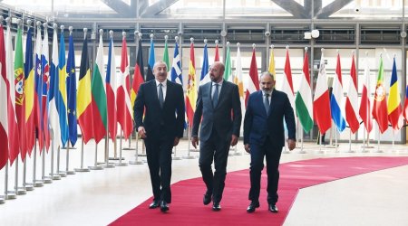 Ilham Aliyev's meeting with Charles Michel and Nikol Pashinyan gets underway in Brussels