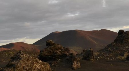 Kamçatkada 5 turist uçurumdan yıxılaraq ölüb