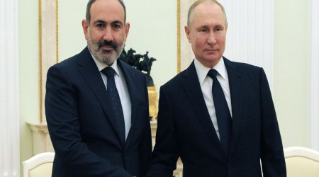 Paşinyan Putinlə sərhəddəki vəziyyəti müzakirə edib
