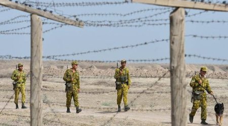 Qırğızıstanın sərhədində komendant saatı elan edildi