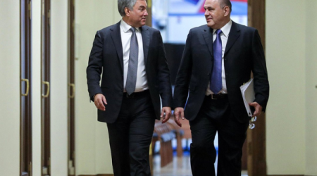 Mişustin və Volodin Azərbaycana gəlir