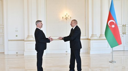 Dövlət başçısı Macarıstanın yeni səfirinin etimadnaməsini qəbul edib - YENİLƏNDİ