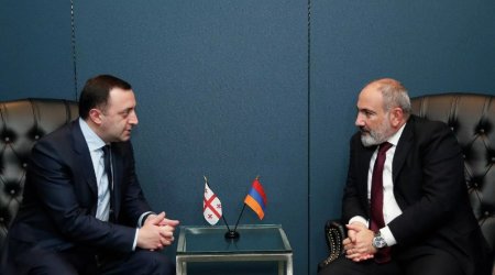 Gürcüstan və Ermənistan  baş nazirləri görüşüb