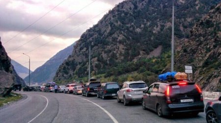 Gürcüstana gələn  Rusiya vətəndaşlarının sayı 40-45% artıb