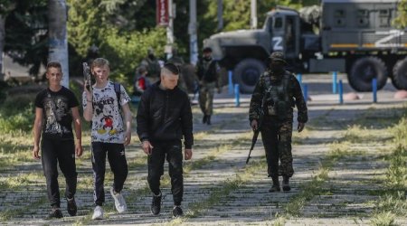 Xersona giriş qadağan olundu