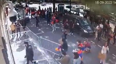 Azərbaycan səfirliyinə hücuma görə bir nəfər saxlanılıb