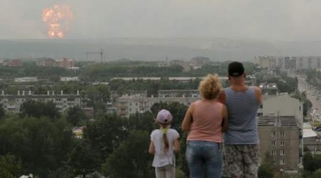 Özbəkistanda hərbi anbarda partlayış nəticəsində 4 minə yaxın bina zədələnib