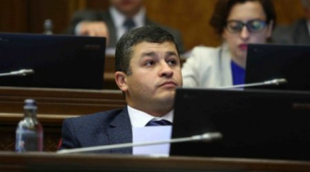 Sabiq deputatın həbsi daha 2 ay uzadıldı