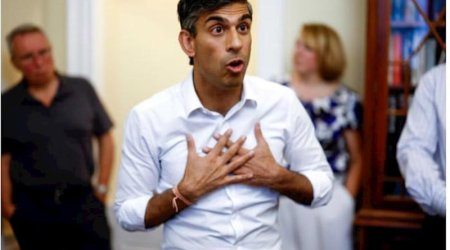 Böyük Britaniyanın Baş naziri postu uğrunda mübarizəyə başladı