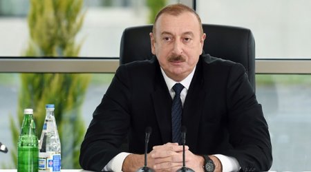 İlham Əliyev Ərəb Dövlətləri Liqasının 31-ci Zirvə toplantısının açılışında iştirak edir