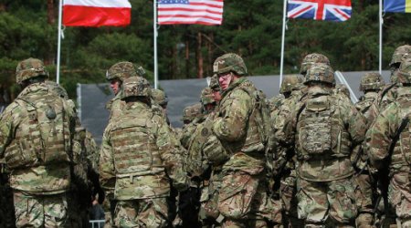 Шойгу: У российских границ растет группировка НАТО