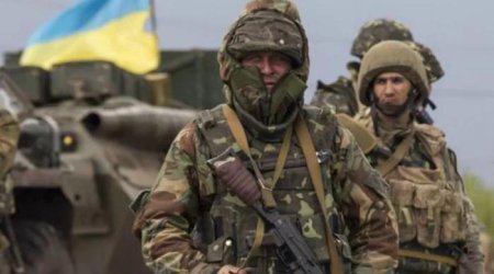 Britaniya Ukrayna ordusuna 195 min qış geyimi bağışlayıb