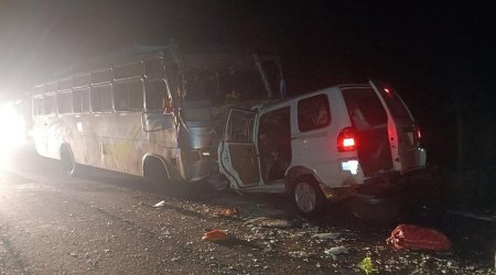 Hindistanda ağır yol qəzası nəticəsində azı 11 nəfər ölüb