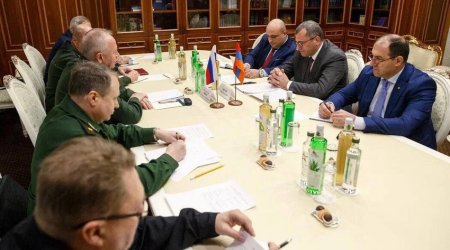 Rusiya və Ermənistan müdafiə nazirlərinin müavinləri görüşüb