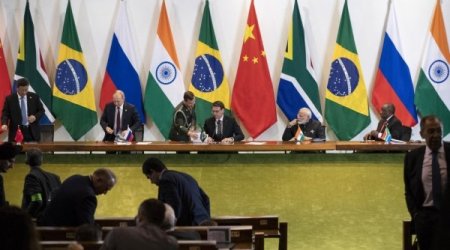 BRİCS təşkilatına daha bir ölkə qoşulmaq istəyir