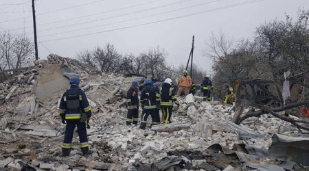 Rusiya Ukraynanı raket atəşinə tutdu