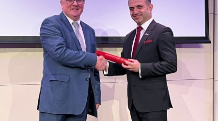 Azərbaycanlı diplomat Britaniyada ilin konsulu seçildi