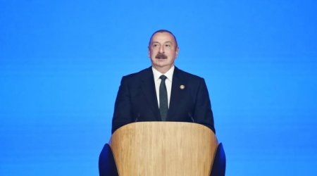 Алиев рассмеялся во время выступления:«Франция и Армения называют себя сестрами»