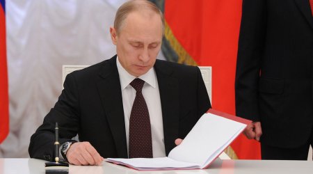 Putin hamilə qadınlar və uşaqlı ailələlərə müavinət verəcək