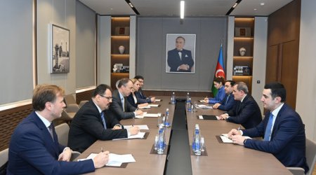 Джейхун Байрамов и спецпредставитель Евросоюза провели встречу