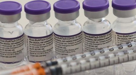 Bu ölkədə 6 aylıq körpələrə “Pfizer” peyvəndi vurulacaq