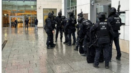 Almaniyada radiostansiyanın binasına silahlı hücum olub