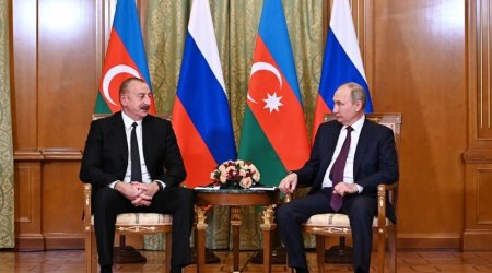 Vladimir Putin calls Ilham Aliyev