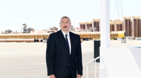 Prezident “Azəri-Mərkəzi-Şərqi” platformasında iştirak edib