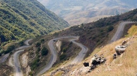 Azerbaijani MP proposes to establish customs and border posts on Khankandi road