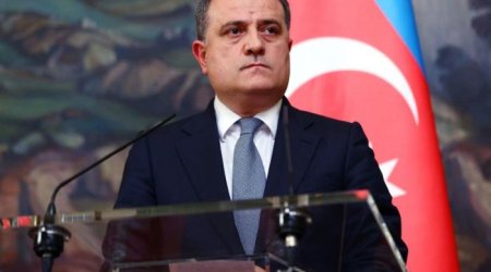 Ceyhun Bayramov Rusiyaya gedib