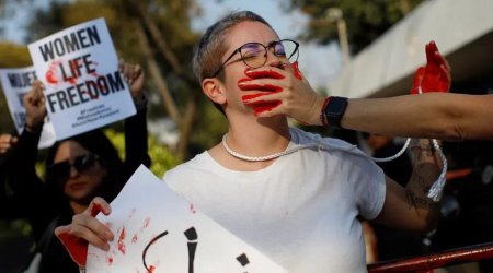 İranda ölən etirazçıların sayı açıqlandı