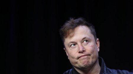 Elon Musk loses $140B in 2022