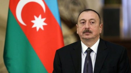 Президент Азербайджана поздравил председателя суверенного переходного совета Судана