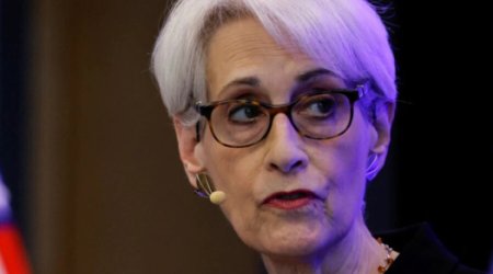 Высшие чиновники США прилетели на переговоры с Зеленским