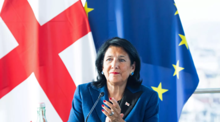 Gürcüstan prezidenti Rusiya ilə hava əlaqələrinin bərpasına qarşı çıxıb