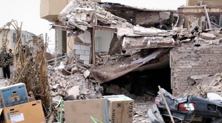 Xoyda zəlzələ nəticəsində ziyan dəyən binaların sayı açıqlanıb