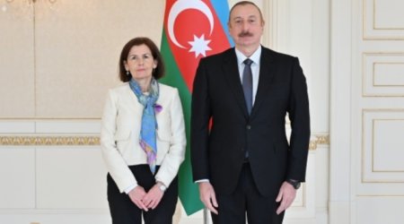 Əliyev Fransa səfirinin etimadnaməsini qəbul etdi
