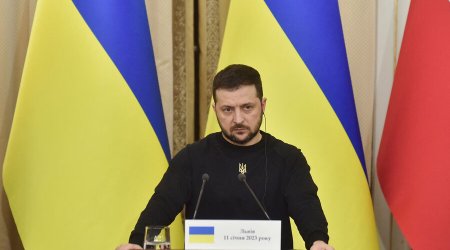 Zelenski Ukraynadakı münaqişənin sona çatması üçün şərtini açıqlayıb