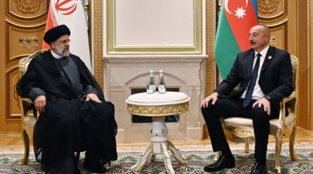 İran Prezidenti İlham Əliyevə zəng etdi