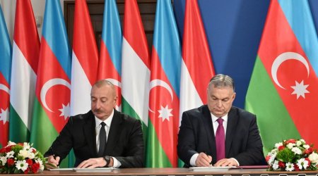 В Будапеште подписаны азербайджано-венгерские документы