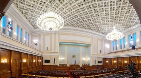 Bolqarıstan prezidenti parlamenti buraxdı