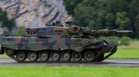 Украинские военные завтра начнут учения на танках Leopard