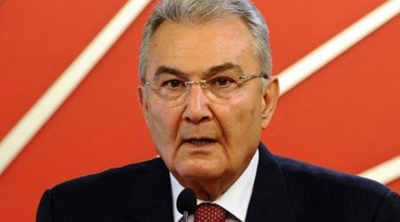 Скончался турецкий политик Дениз Байкал